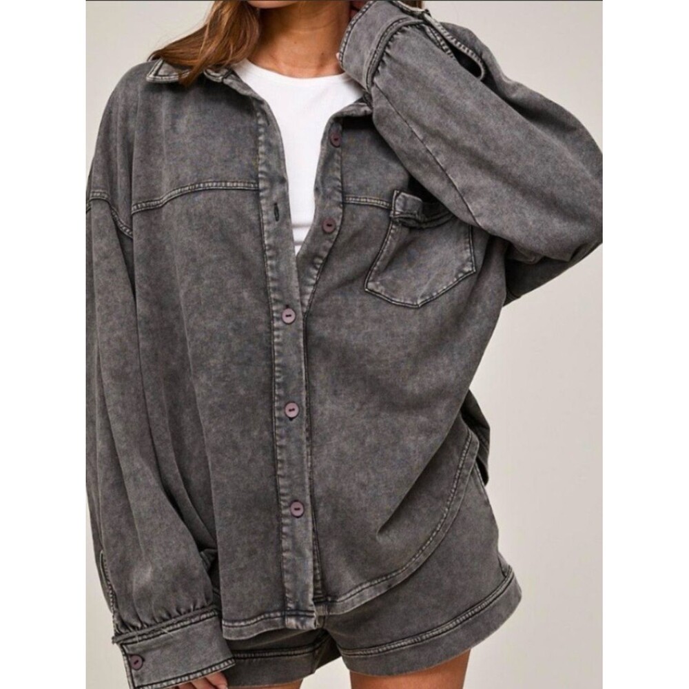 Le Lis Vivian Washed long sleeve shirt jacket in charcoal grey size XS Oversized